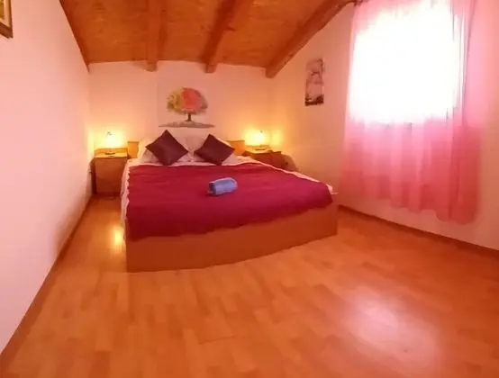 Apart Daire, Bahçe Manzaralı