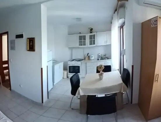 Apart Daire, Bahçe Manzaralı