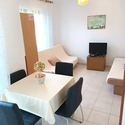 Apart Daire, Bahçe Manzaralı