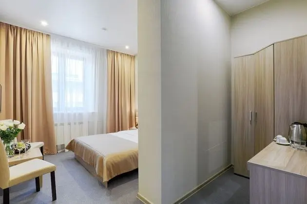 Standard Tek Büyük Yataklı Oda