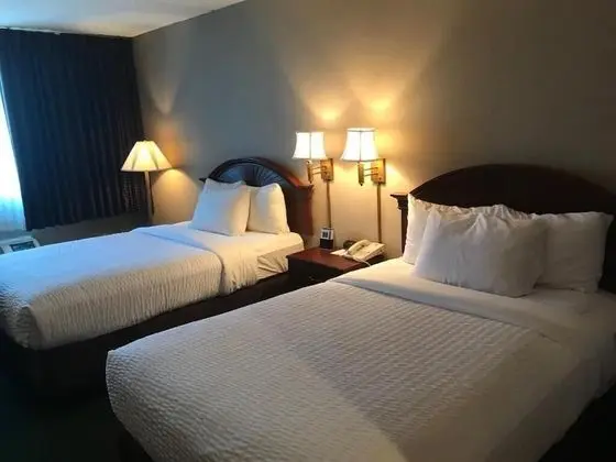 Classic Tek Büyük Yataklı Oda