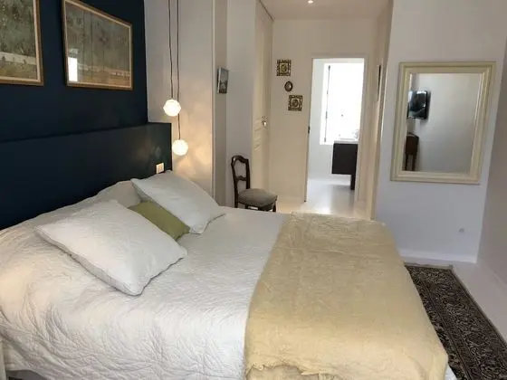 Deluxe Tek Büyük veya İki Ayrı Yataklı Oda (La Chambre Bleue)