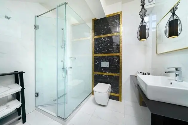 Apart Daire, 1 Yatak Odası, Balkon, Havuz Manzaralı