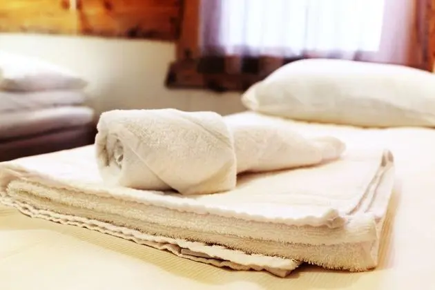 Basic Tek Büyük Yataklı Oda, Ortak Banyo