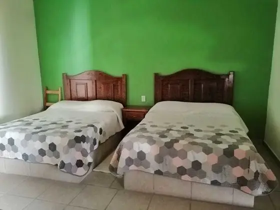 Tek Büyük Yataklı Oda