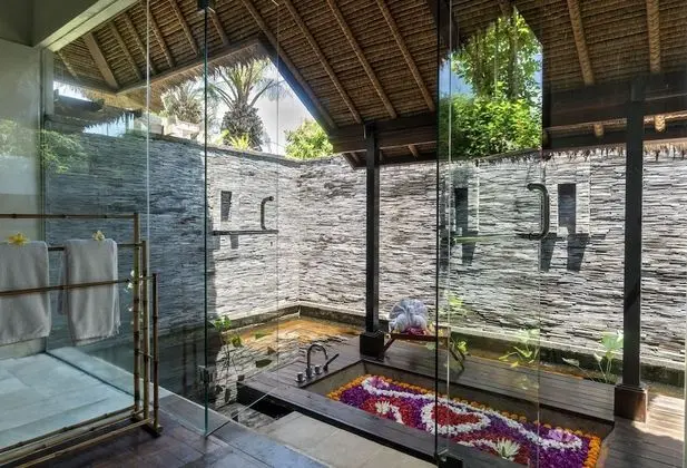Luxury Villa, 5 Yatak Odası, Kişiye Özel Havuzlu, Plaj Kenarı