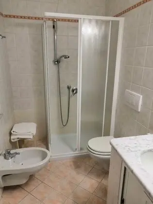 Basic Tek Büyük Yataklı Oda