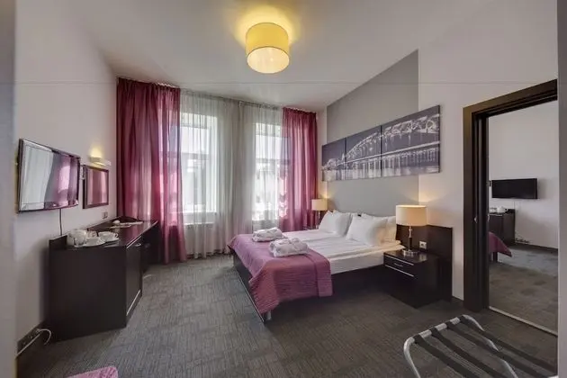 Superior Family Room for 6 people with 2 Double beds and 2 Sofa Beds
