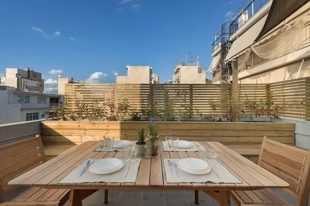 Royal Apart Daire, Teras
