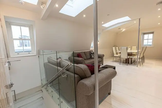 Çatı Katı Süiti (Penthouse), Banyolu/Duşlu