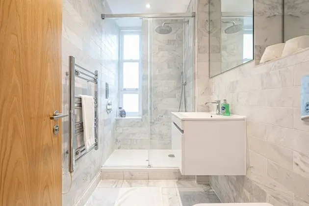 Deluxe Apart Daire, Banyolu/Duşlu, Şehir Manzaralı