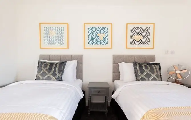 Apart Daire, 4 Yatak Odası, Sigara İçilmez