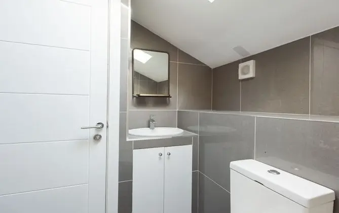 Apart Daire, 4 Yatak Odası, Sigara İçilmez