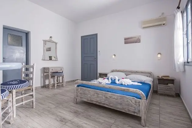 Standard Üç Kişilik Oda, Deniz Manzaralı
