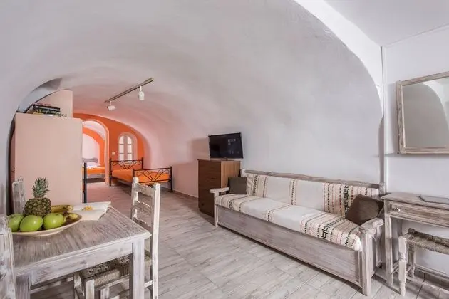 Traditional Apart Daire (Cave)
