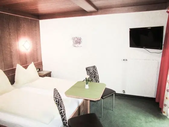 Premium Tek Büyük Yataklı Oda, Balkon