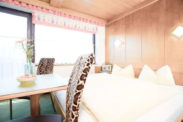 Premium Tek Büyük Yataklı Oda, Balkon