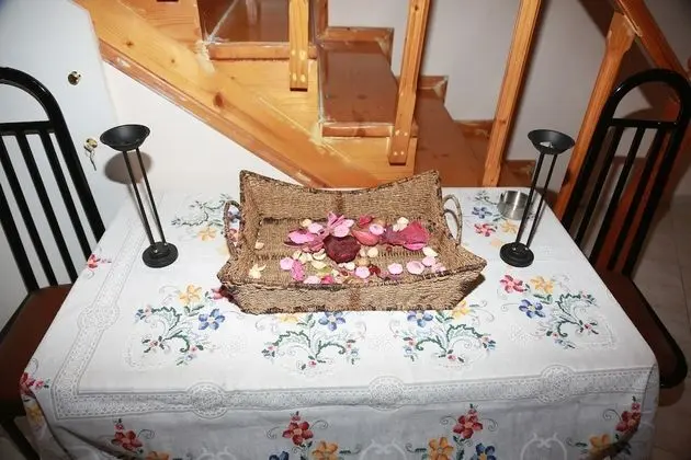 Traditional Ev, Birden Çok Yatak, Sigara İçilebilir, Deniz Manzaralı