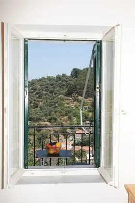 Traditional Ev, Birden Çok Yatak, Sigara İçilebilir, Deniz Manzaralı