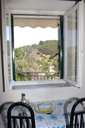 Traditional Ev, Birden Çok Yatak, Sigara İçilebilir, Deniz Manzaralı