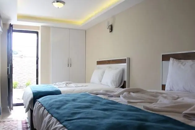 Bahçe Manzaralı Oda