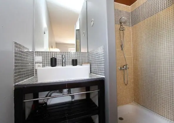 Tek Büyük Yataklı Oda, Özel Banyo