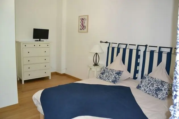 Standard Tek Büyük veya İki Ayrı Yataklı Oda