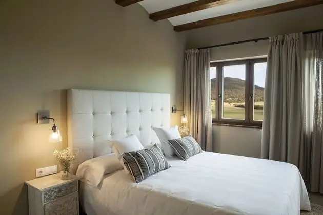 Superior Tek Büyük veya İki Ayrı Yataklı Oda