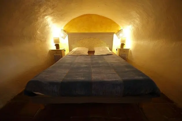 Premium Tek Büyük Yataklı Oda, Havuz Kullanımı, Havuz Manzaralı (Les Sentiments)