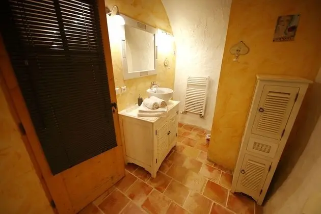 Premium Tek Büyük Yataklı Oda, Havuz Kullanımı, Havuz Manzaralı (Les Sentiments)