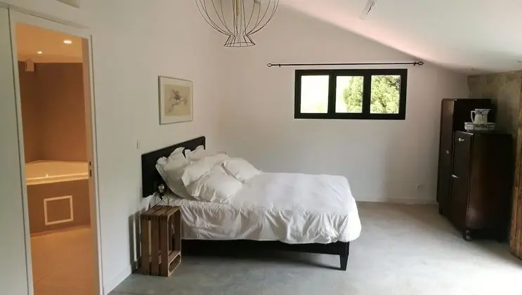 Family Oda, Bahçe Manzaralı