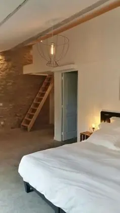 Family Oda, Bahçe Manzaralı