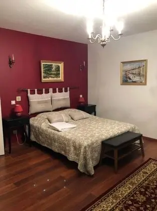 Tek Büyük Yataklı Oda (Hélène)
