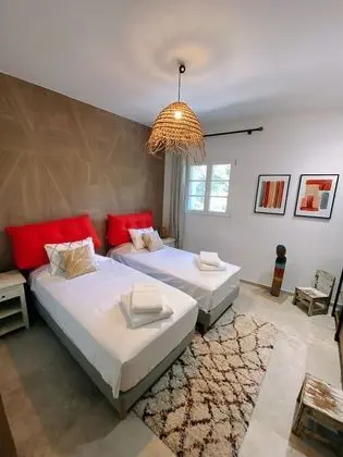 Family Kır Evi, Banyolu/Duşlu (Mas complet)