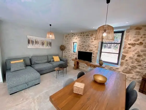 Family Kır Evi, Banyolu/Duşlu (Mas complet)