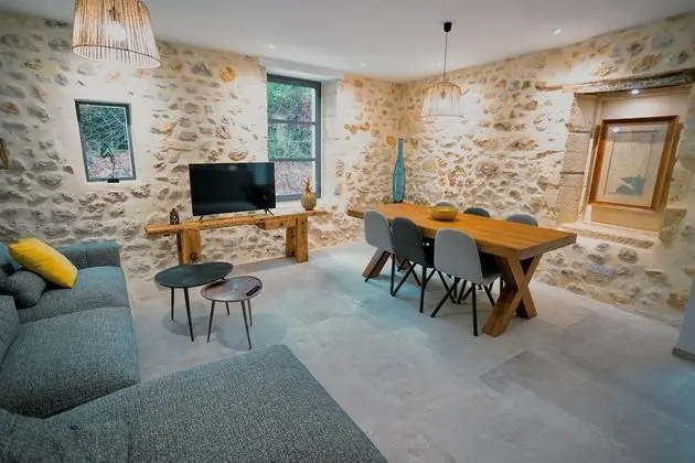 Family Kır Evi, Banyolu/Duşlu (Mas complet)