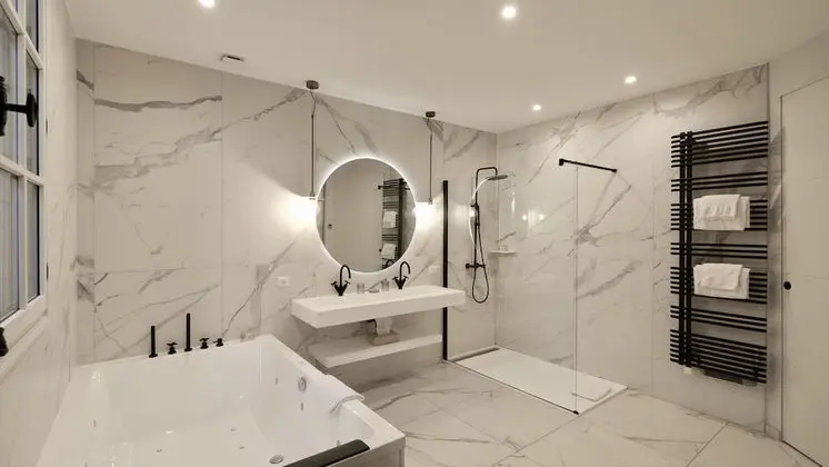 Superior Tek Büyük veya İki Ayrı Yataklı Oda, Teras, Bahçe Manzaralı