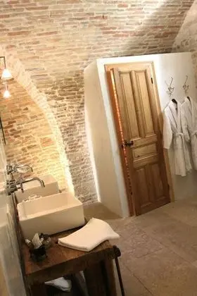 Superior Tek Büyük veya İki Ayrı Yataklı Oda, Teras, Bahçe Manzaralı