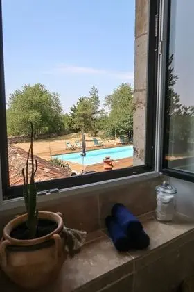 Tek Büyük veya İki Ayrı Yataklı Oda, Havuz Manzaralı (Arkhangai)