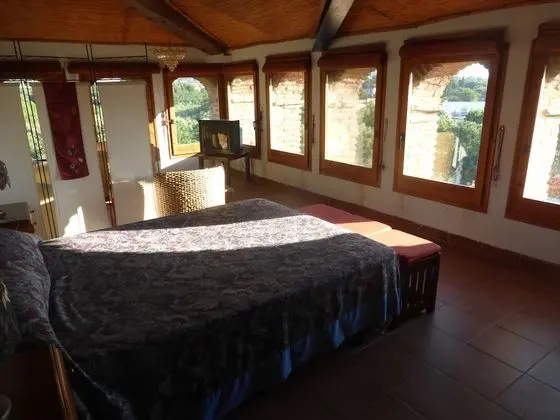 Tek Büyük veya İki Ayrı Yataklı Oda, Ortak Banyo (Otto, Rovello, Bonica i Nit)