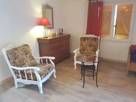 Family Süit, Balkon