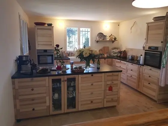 Family Süit, Balkon