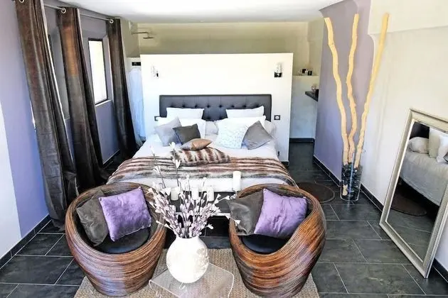 Tek Büyük Yataklı Oda (Cuir)