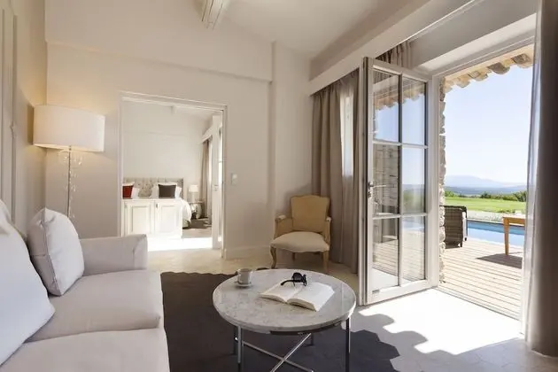 Family Süit, Havuz Manzaralı