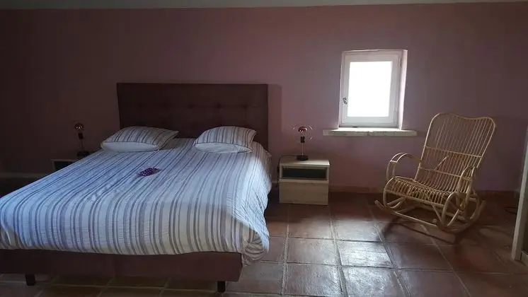 Tek Büyük Yataklı Oda (Arlesienne)