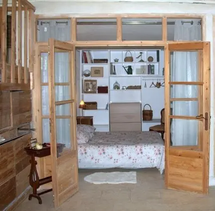 Economy Tek Büyük Yataklı Oda