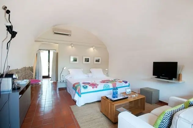 Junior Süit, Zemin Kat