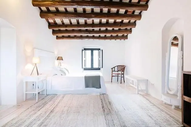 Deluxe Oda, 1 En Büyük (King) Boy Yatak ve Çekyat, Sigara İçilmez, Bahçe Manzaralı (H1)