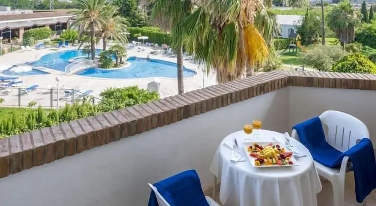 Üç Kişilik Oda (2 Adults  + 1 Child)