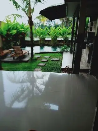 Deluxe Bungalow with Pool View